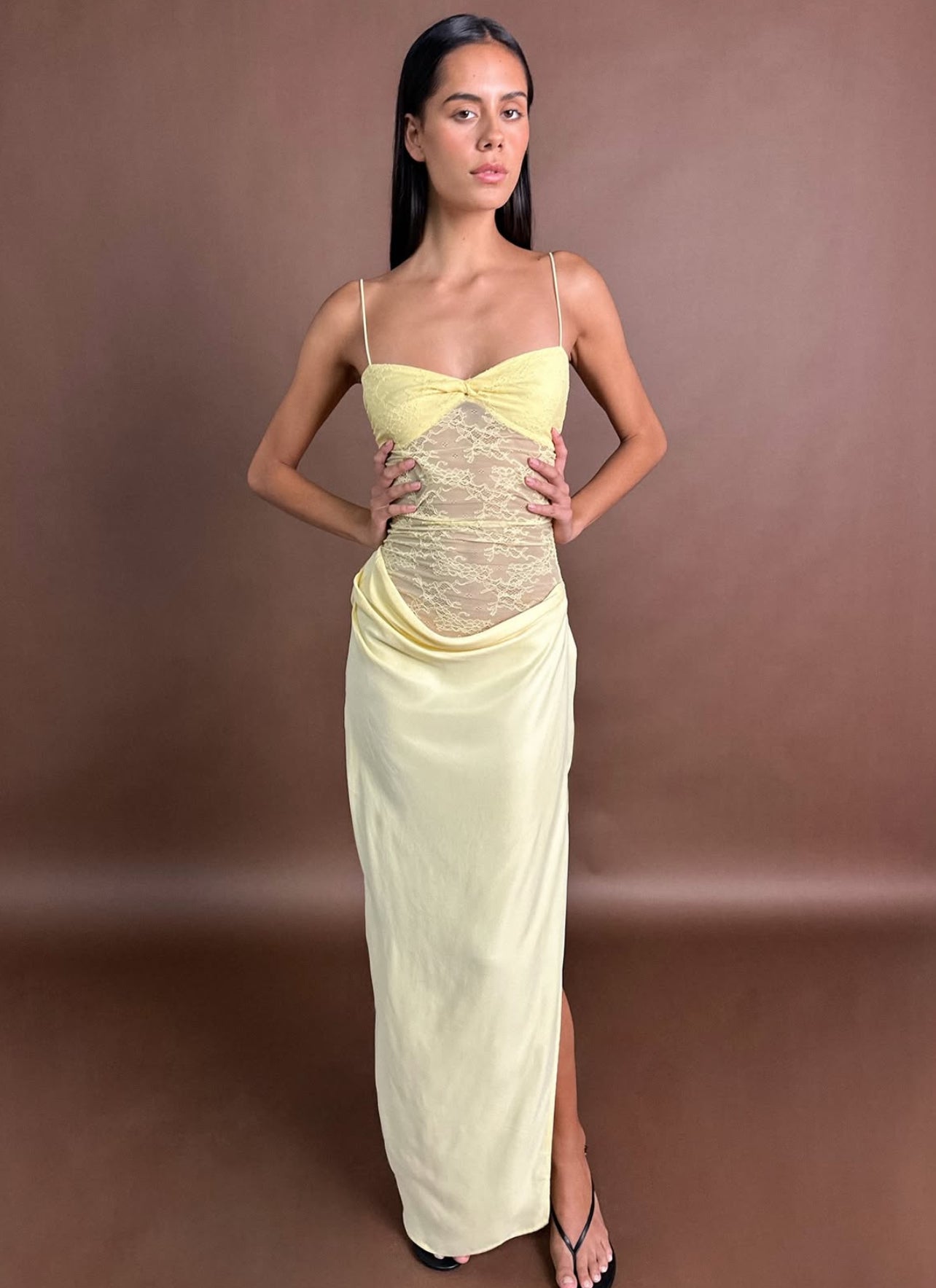 Lola Midi